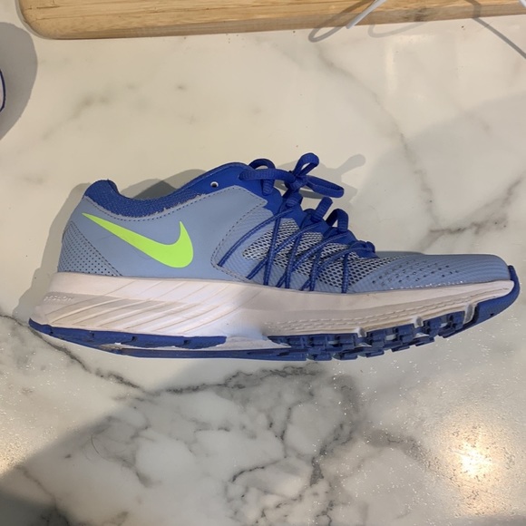 Nike Air Relentless 6 - Worn approx 5 times US 7.5 - Picture 2 of 8